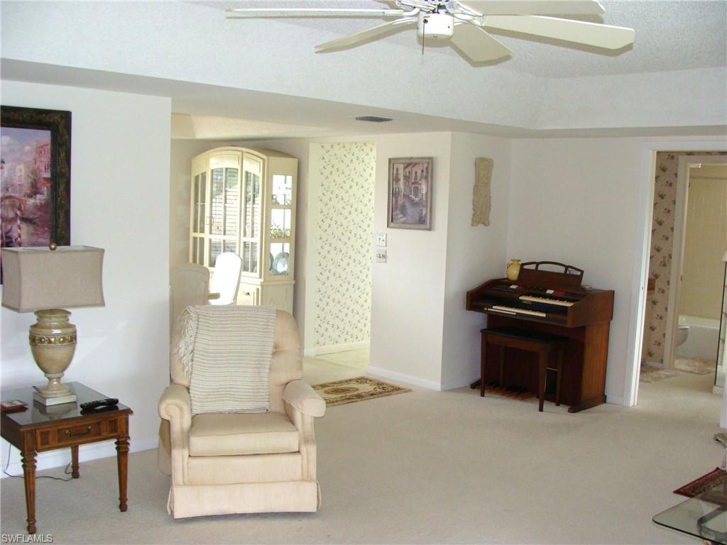 GLADES COUNTRY CLUB - Residential