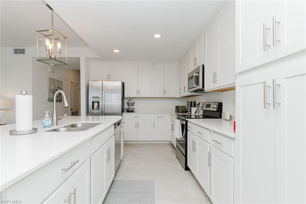 THE NATIONAL GOLF & COUNTRY CLUB AT AVE MARIA - Residential Lease
