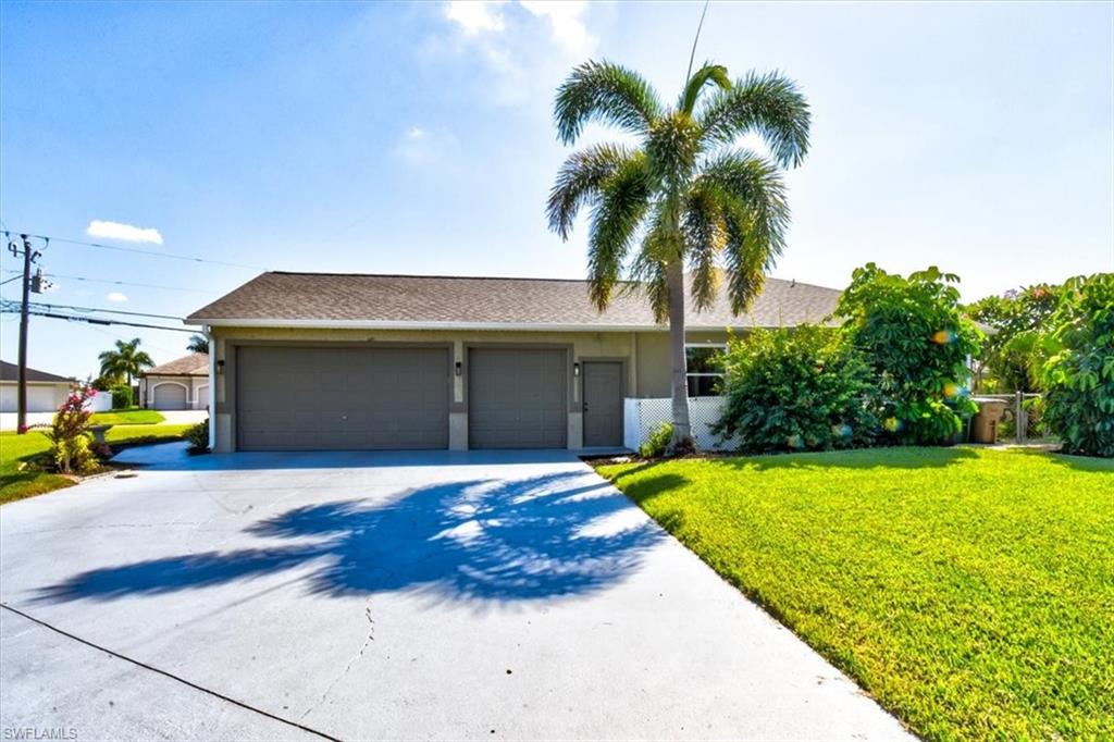 CAPE CORAL - Residential