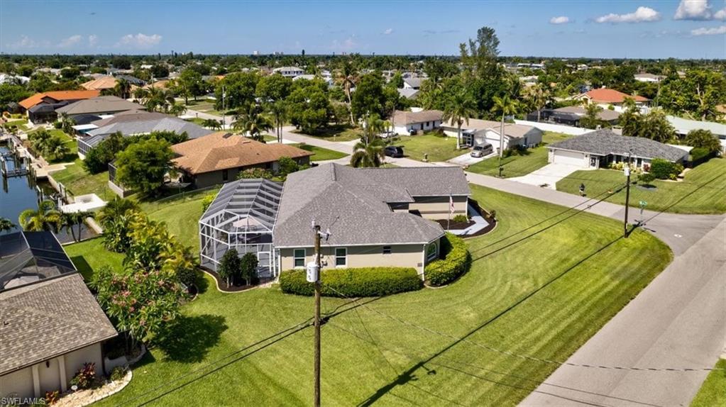 CAPE CORAL - Residential