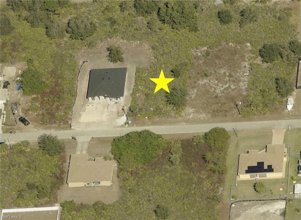 LEHIGH ACRES - Land
