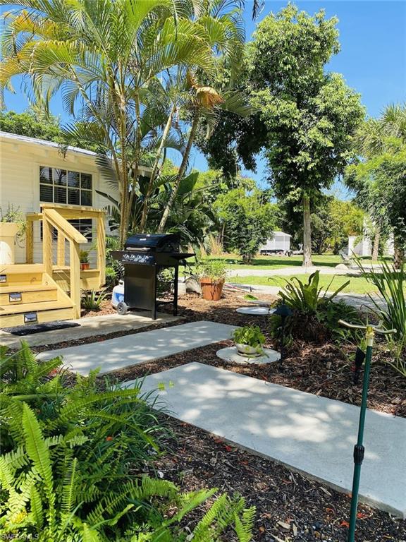 METES AND BOUNDS - Residential