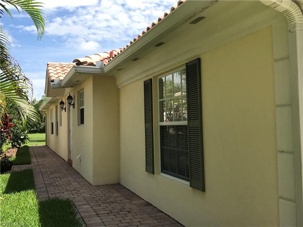 ISLAND WALK - Residential