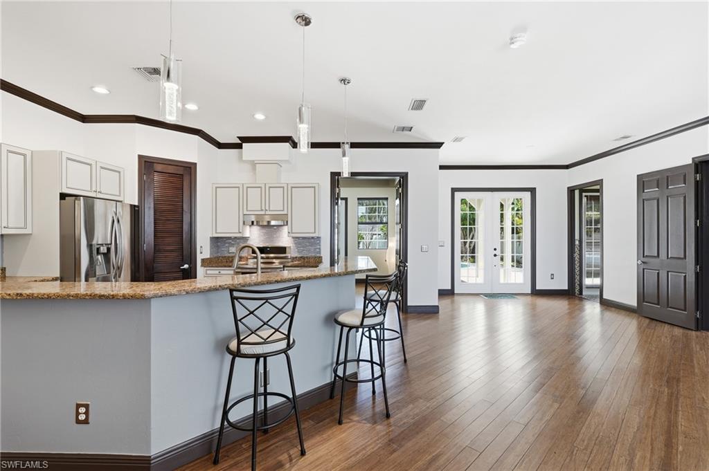 TWIN PALM ESTATES - Residential