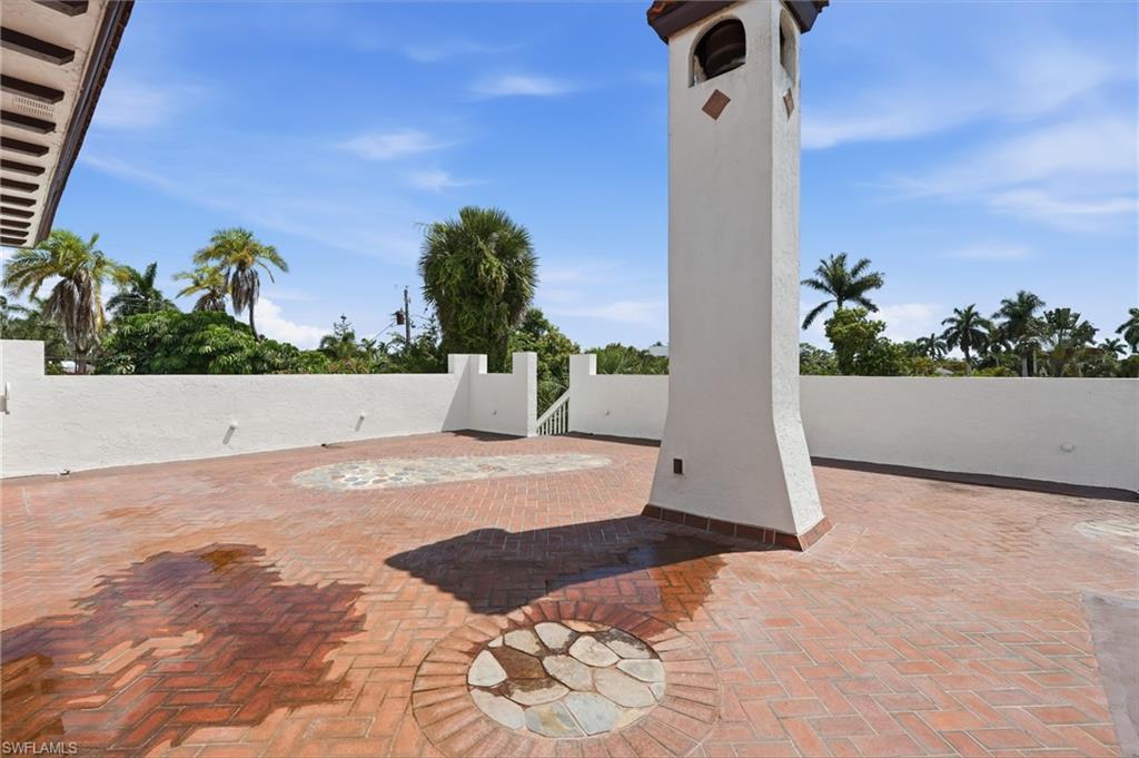 TWIN PALM ESTATES - Residential