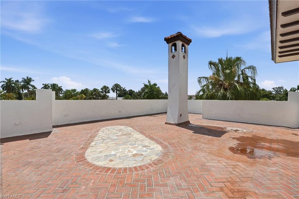 TWIN PALM ESTATES - Residential