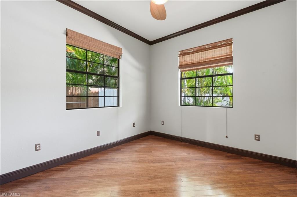 TWIN PALM ESTATES - Residential