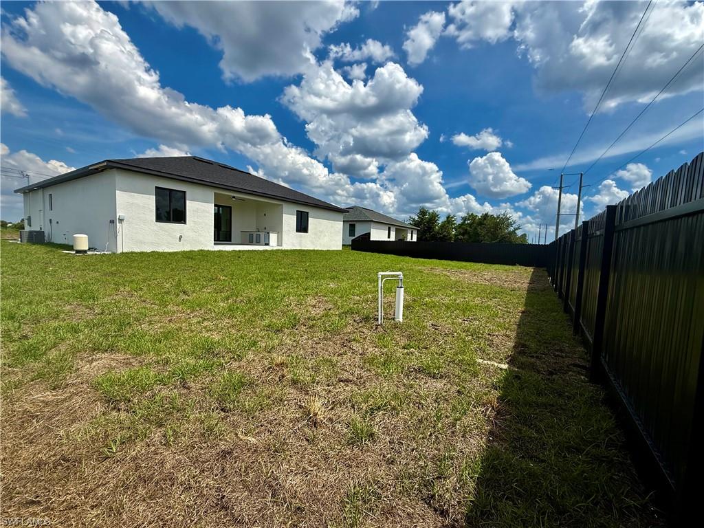 LEHIGH ACRES - Residential