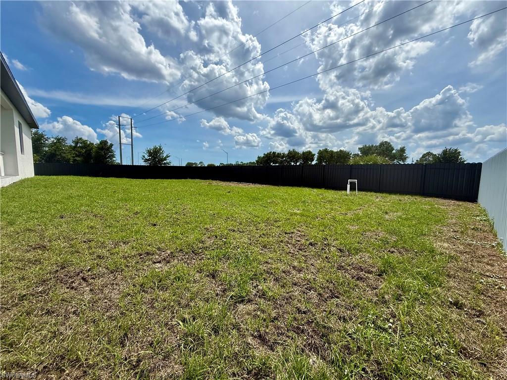 LEHIGH ACRES - Residential