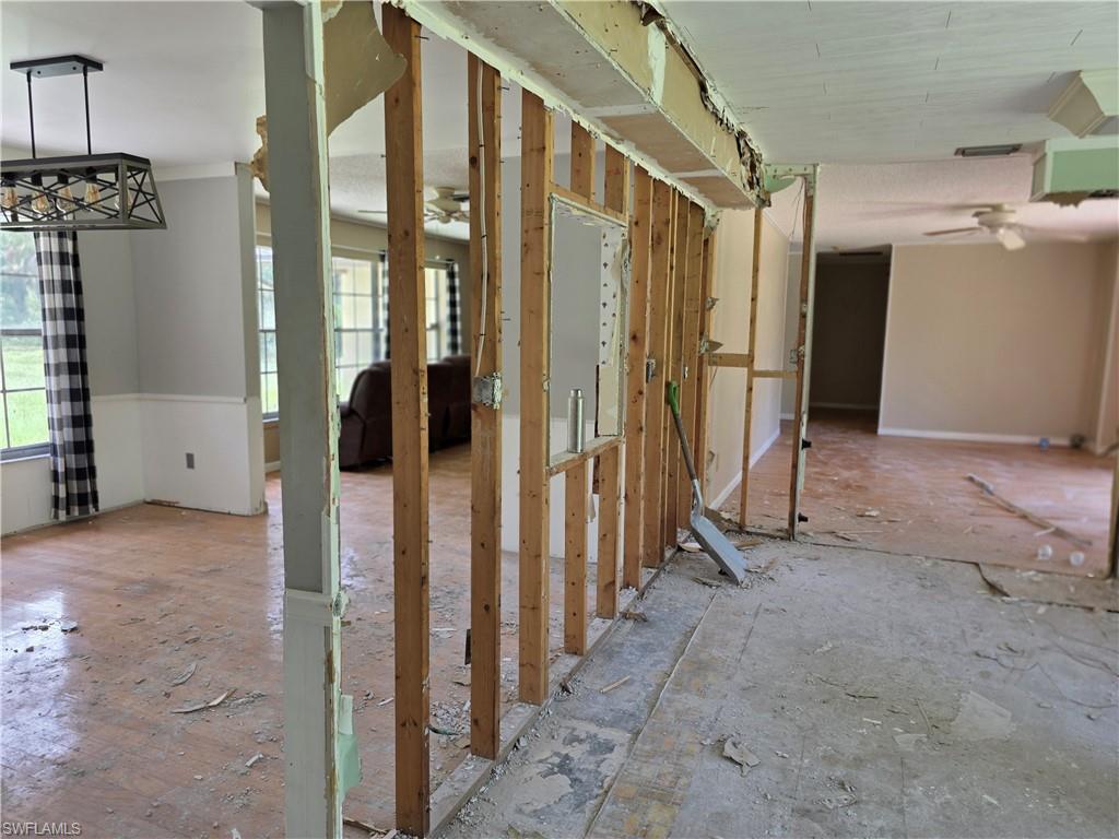 RIVERDALE RANCHES - Residential