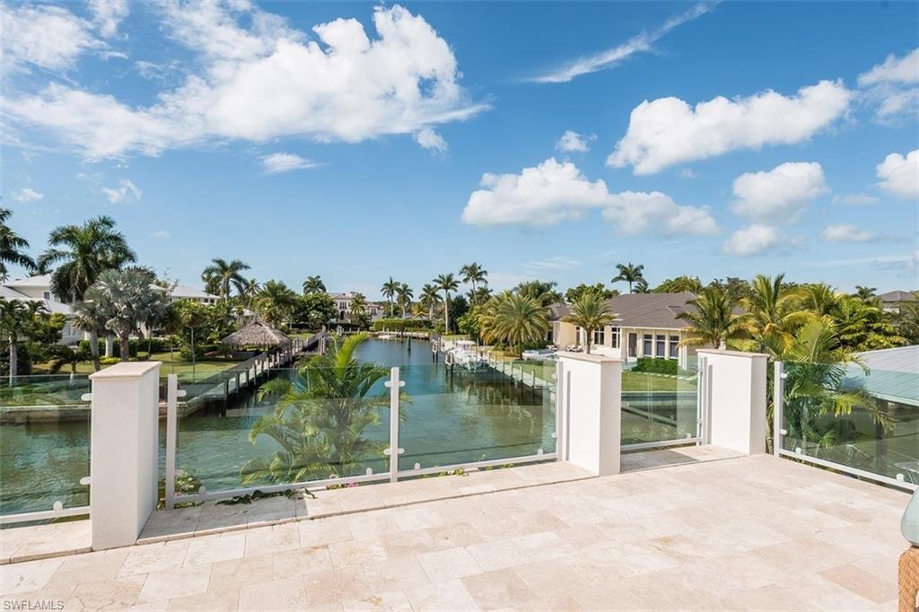 ROYAL HARBOR - Residential