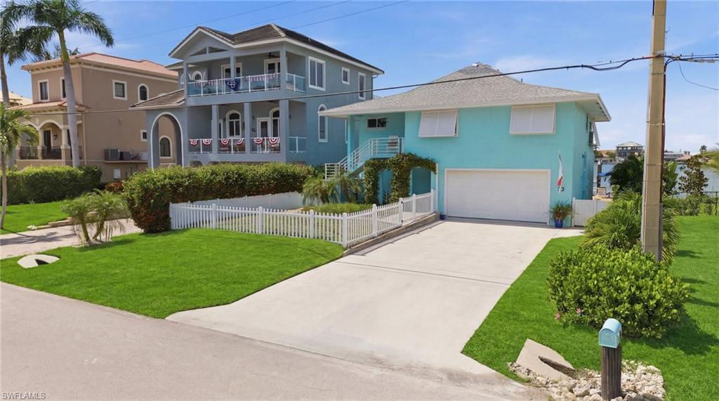 ISLES OF CAPRI - Residential