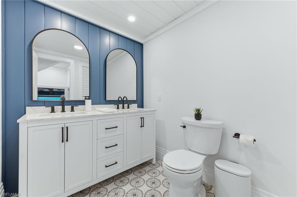ISLES OF CAPRI - Residential