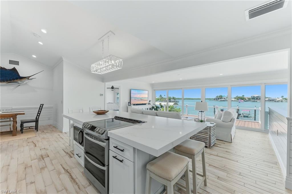 ISLES OF CAPRI - Residential