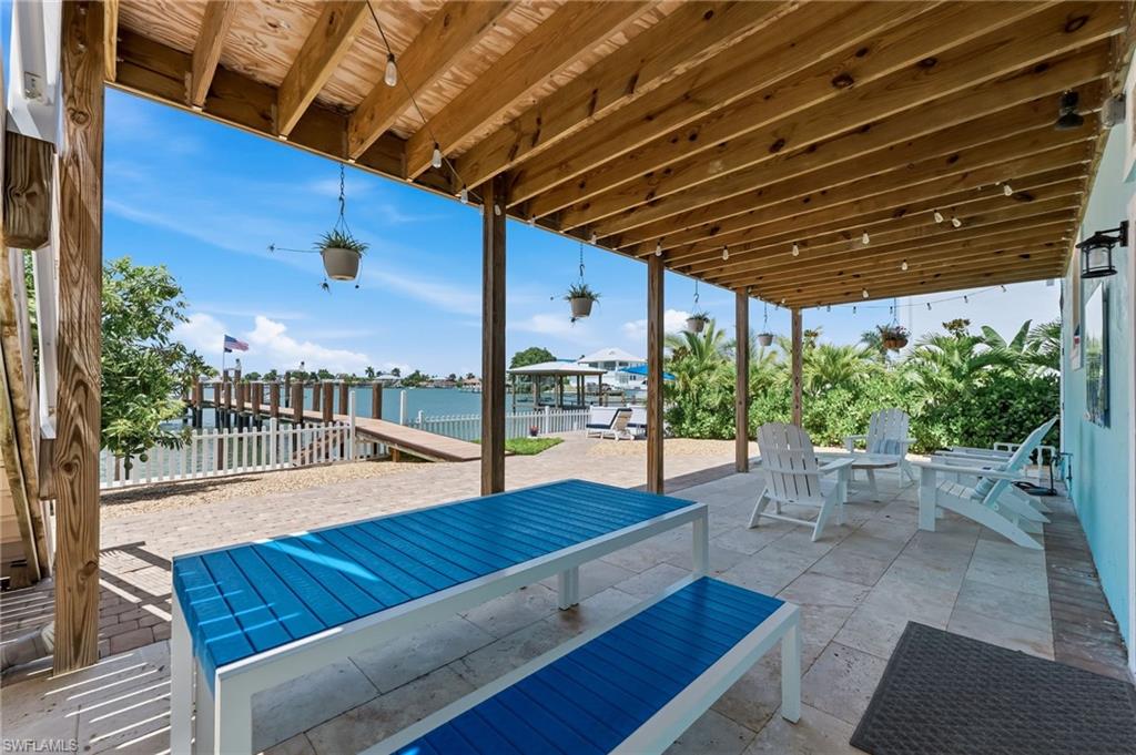 ISLES OF CAPRI - Residential