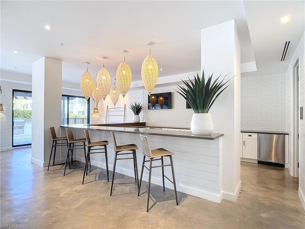 ELEVEN ELEVEN CENTRAL - Residential Lease