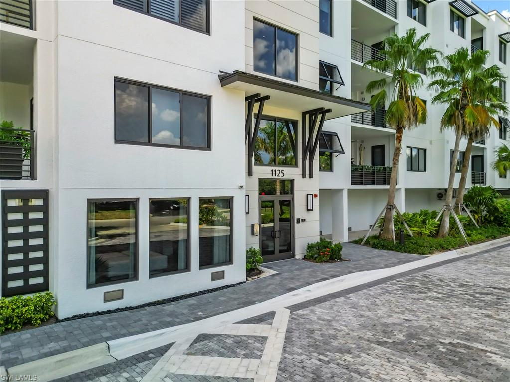 ELEVEN ELEVEN CENTRAL - Residential Lease