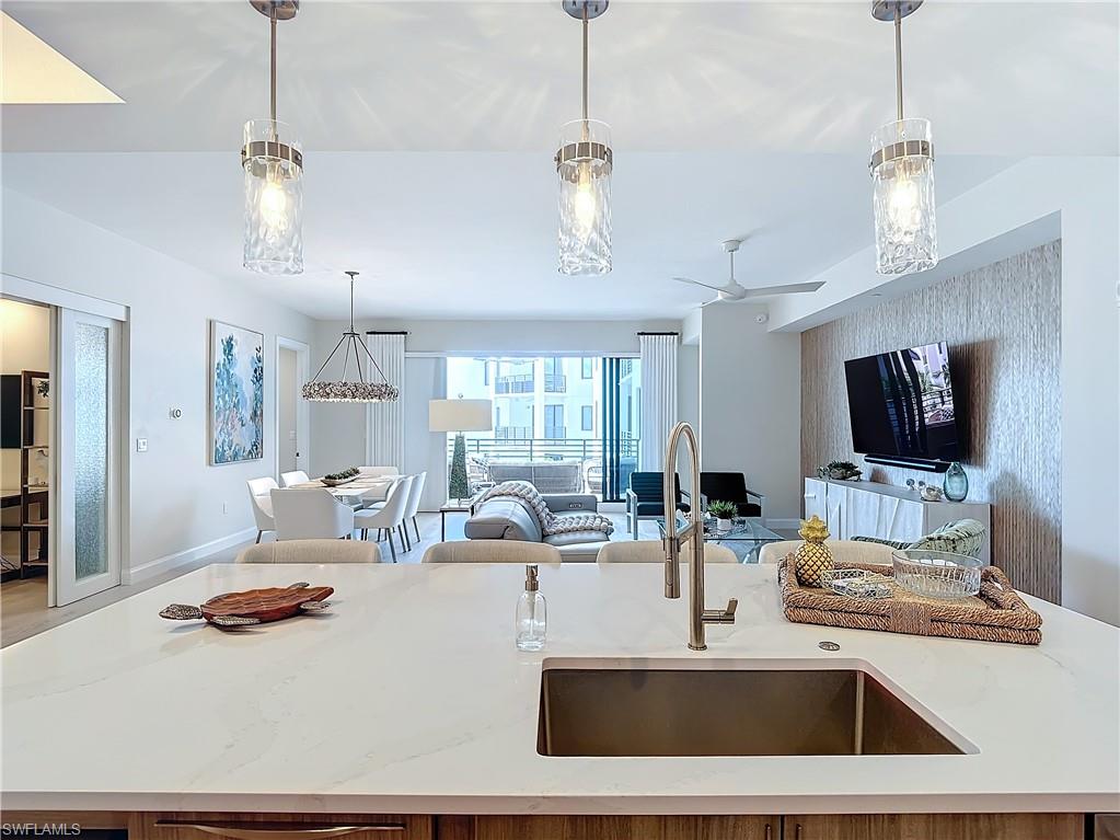 ELEVEN ELEVEN CENTRAL - Residential Lease