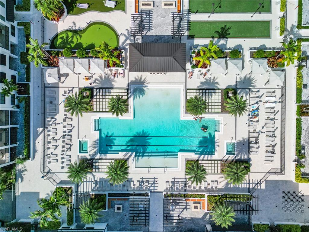 ELEVEN ELEVEN CENTRAL - Residential Lease
