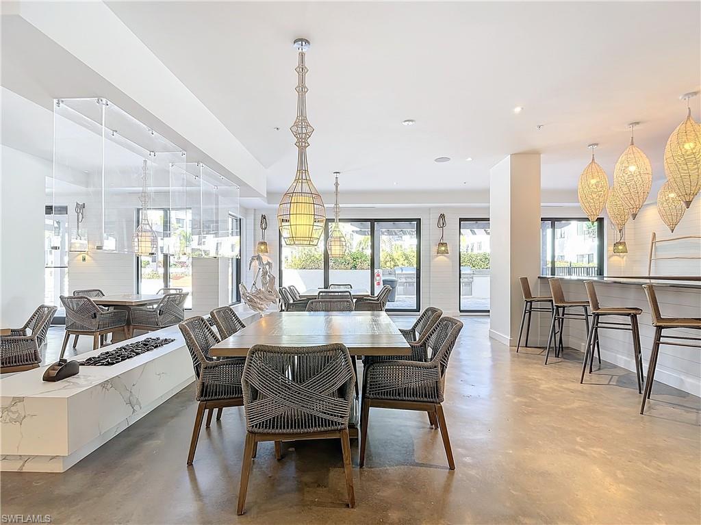 ELEVEN ELEVEN CENTRAL - Residential Lease