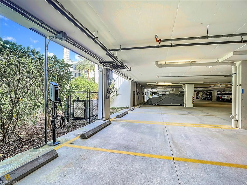 ELEVEN ELEVEN CENTRAL - Residential Lease