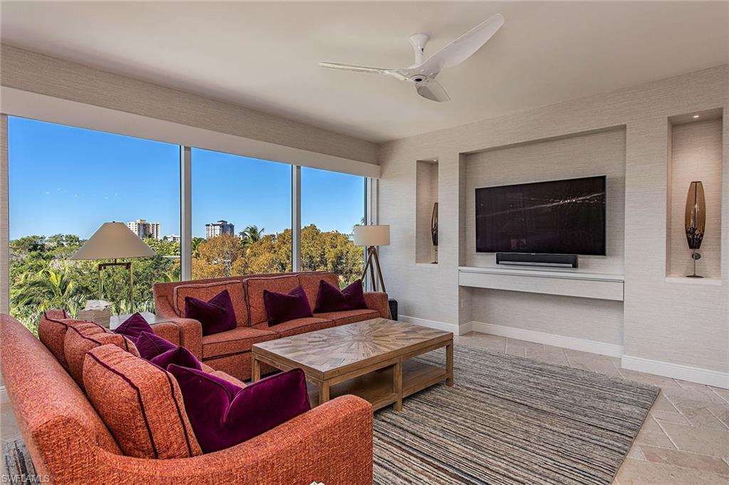 TRIESTE AT BAY COLONY - Residential