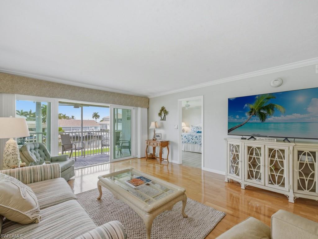 VANTAGE POINT - Residential