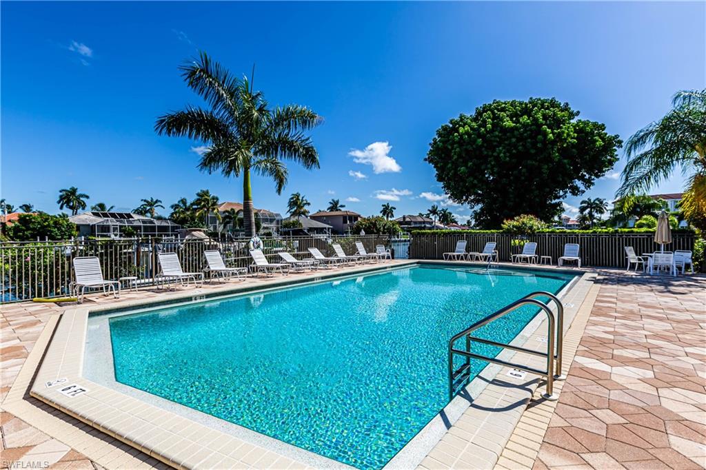 VANTAGE POINT - Residential