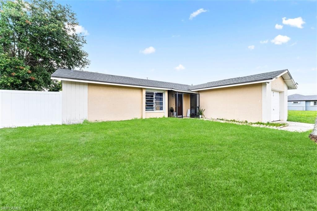 CAPE CORAL - Residential
