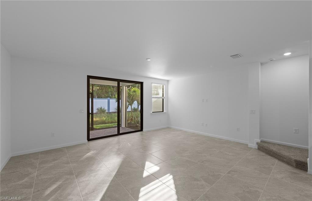 SOLIS GRANDE - Residential