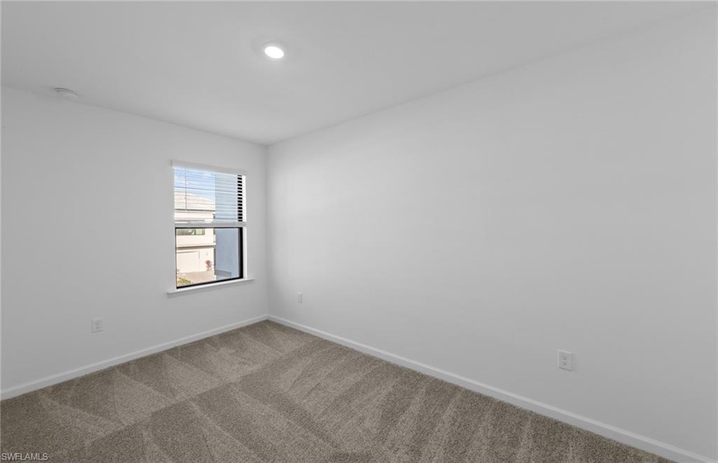 SOLIS GRANDE - Residential