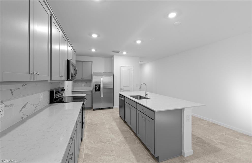SOLIS GRANDE - Residential