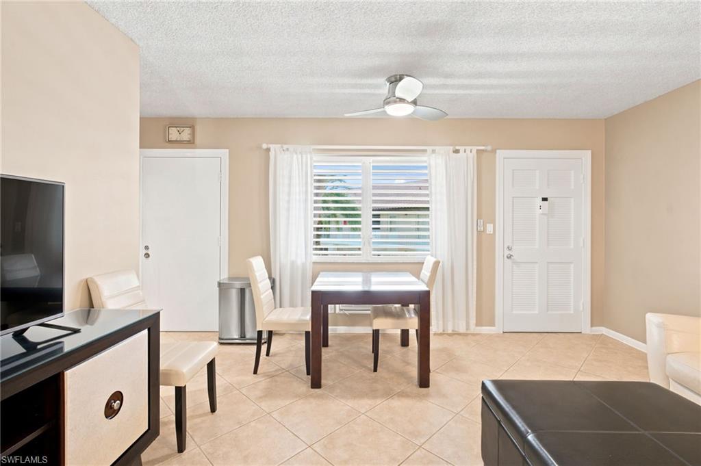 AQUARIUS APTS OF MARCO ISLAND - Residential