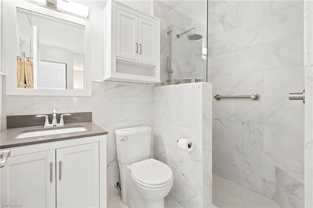 AQUARIUS APTS OF MARCO ISLAND - Residential