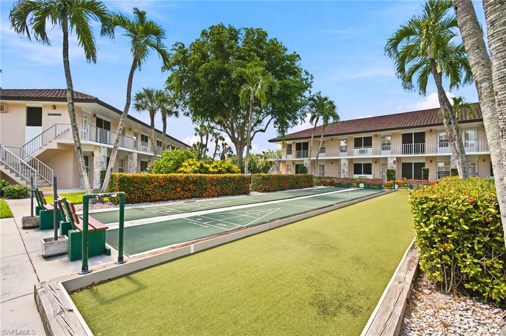 AQUARIUS APTS OF MARCO ISLAND - Residential
