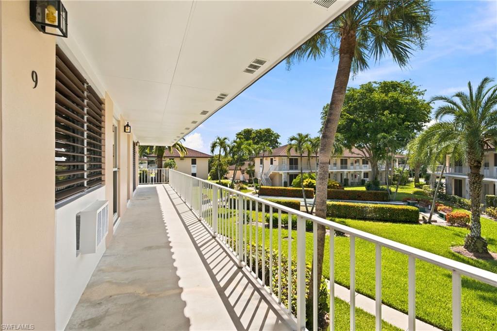 AQUARIUS APTS OF MARCO ISLAND - Residential