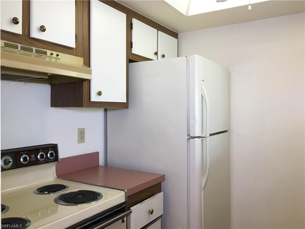 WINDSOR WEST - Residential