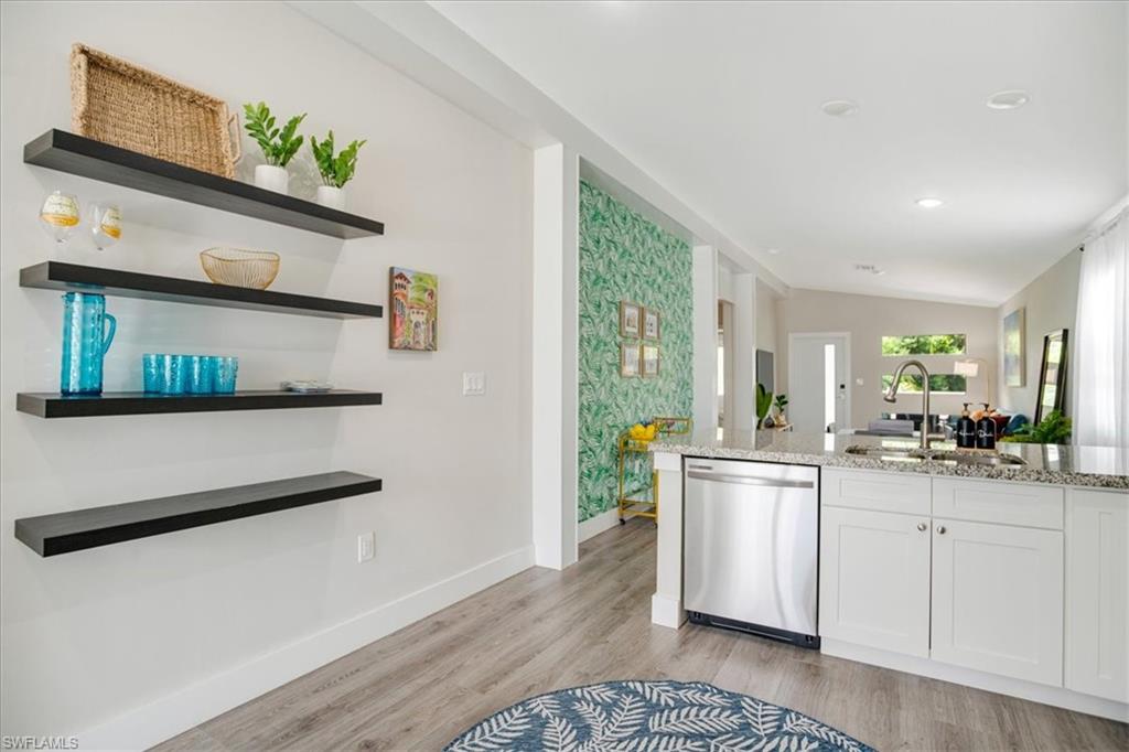 HALLENDALE - Residential Lease
