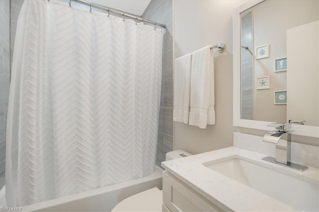 HALLENDALE - Residential Lease