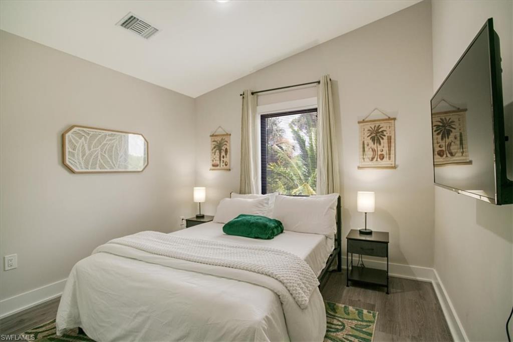 HALLENDALE - Residential Lease