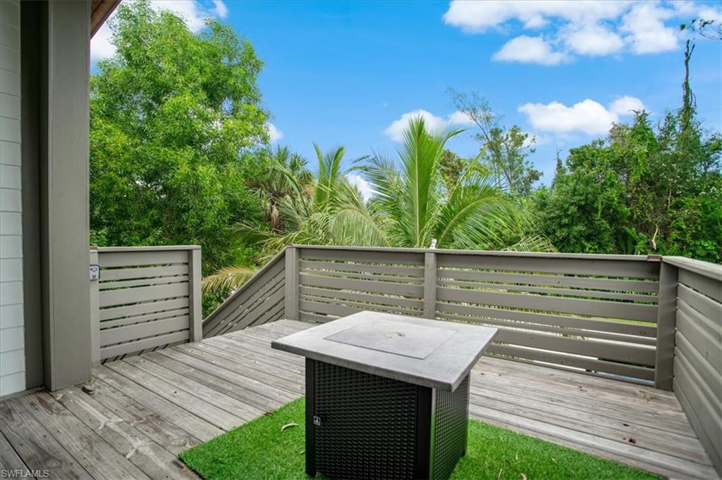 HALLENDALE - Residential Lease