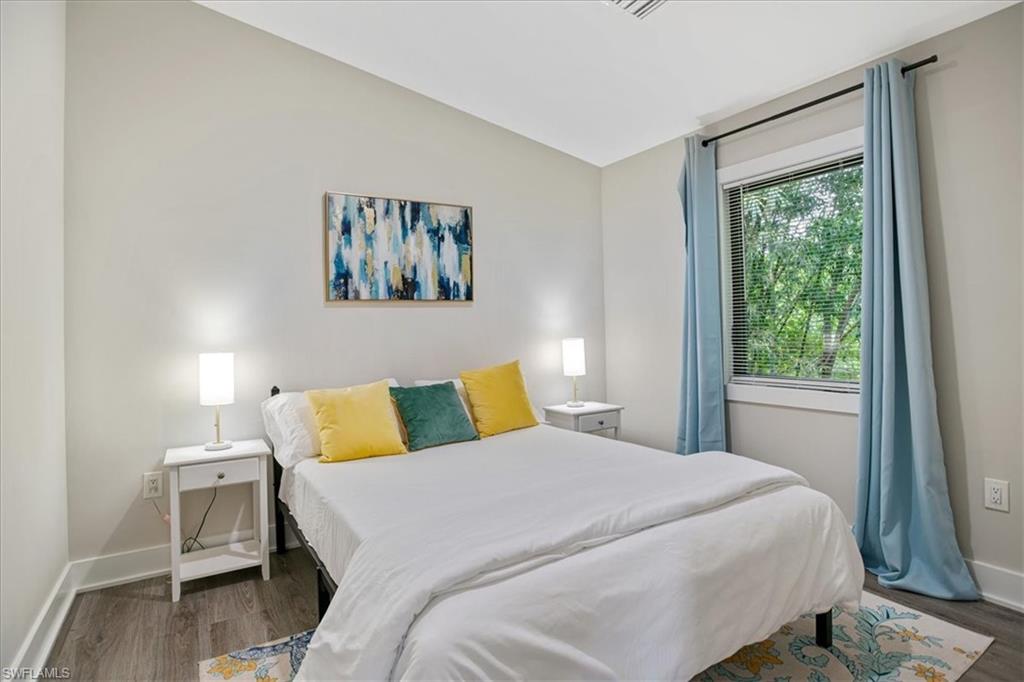 HALLENDALE - Residential Lease