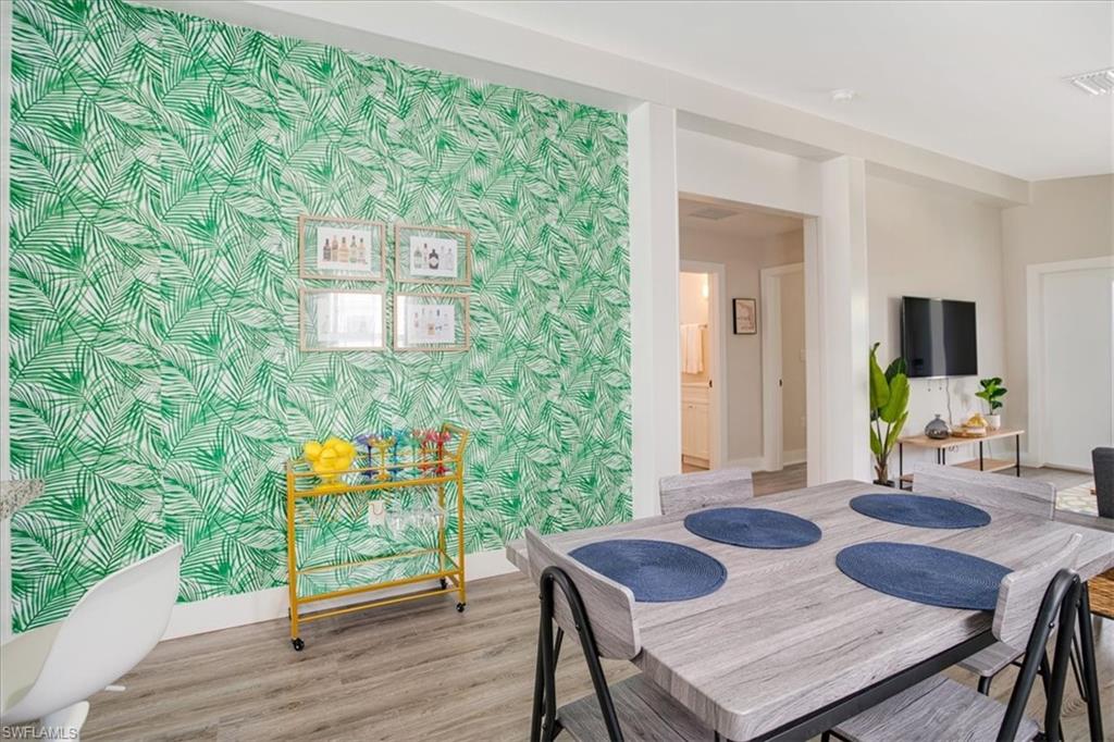 HALLENDALE - Residential Lease