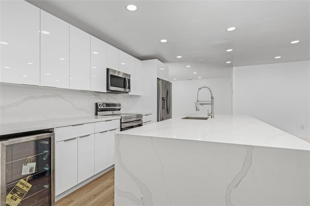 ISLAND PARK WOODLANDS - Residential Lease