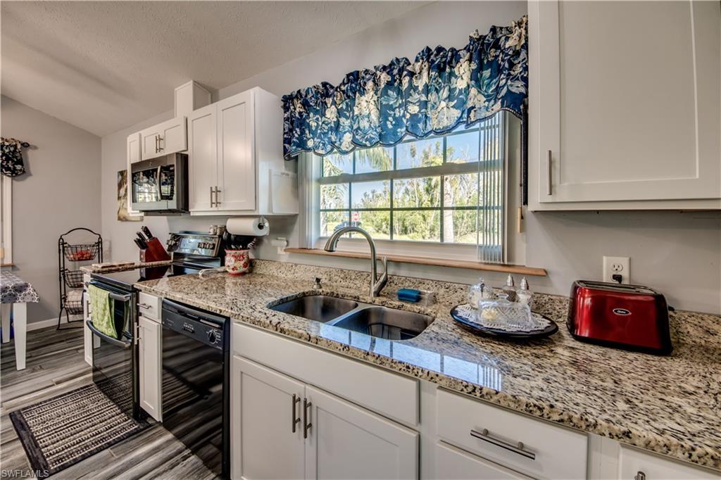 PINE ISLAND CENTER - Residential