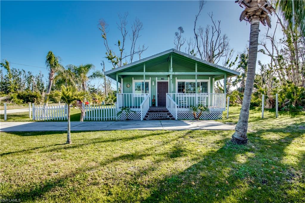 PINE ISLAND CENTER - Residential