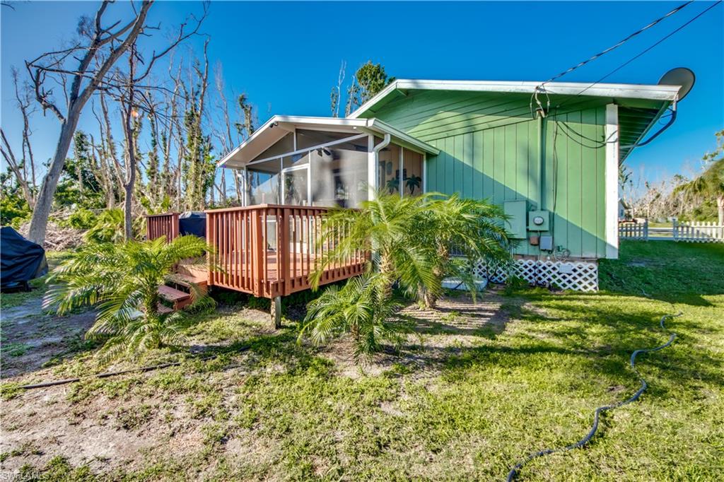 PINE ISLAND CENTER - Residential