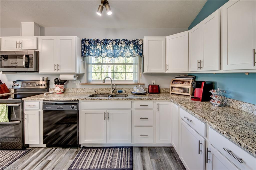 PINE ISLAND CENTER - Residential
