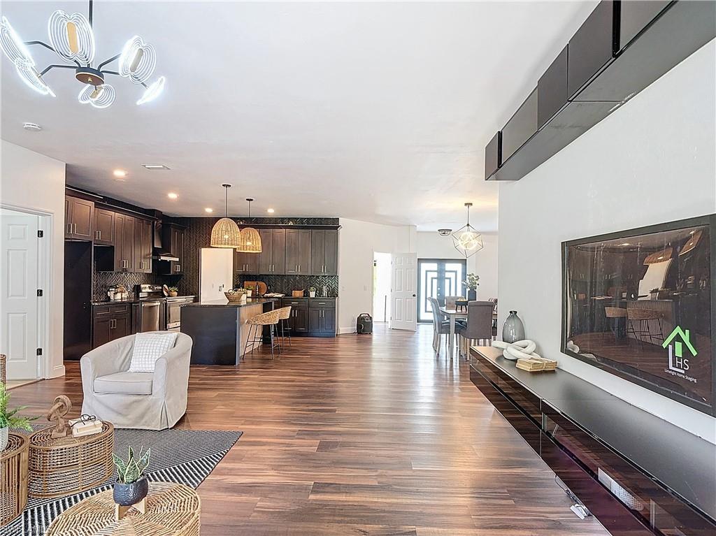 GOLDEN GATE ESTATES - Residential Lease