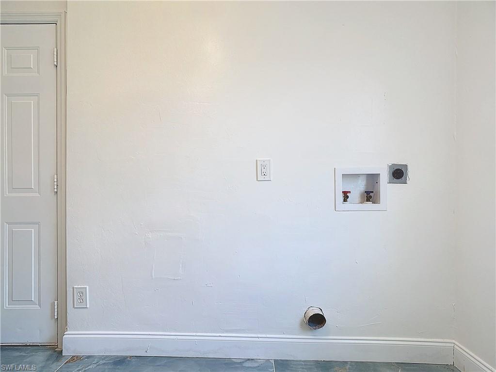 GOLDEN GATE ESTATES - Residential Lease